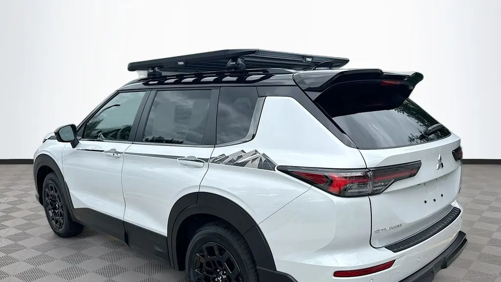 2026 Mitsubishi Outlander Trail Edition
