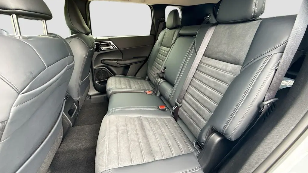 2026 Mitsubishi Outlander Trail Edition