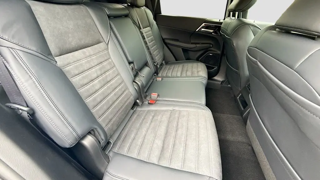 2026 Mitsubishi Outlander Trail Edition