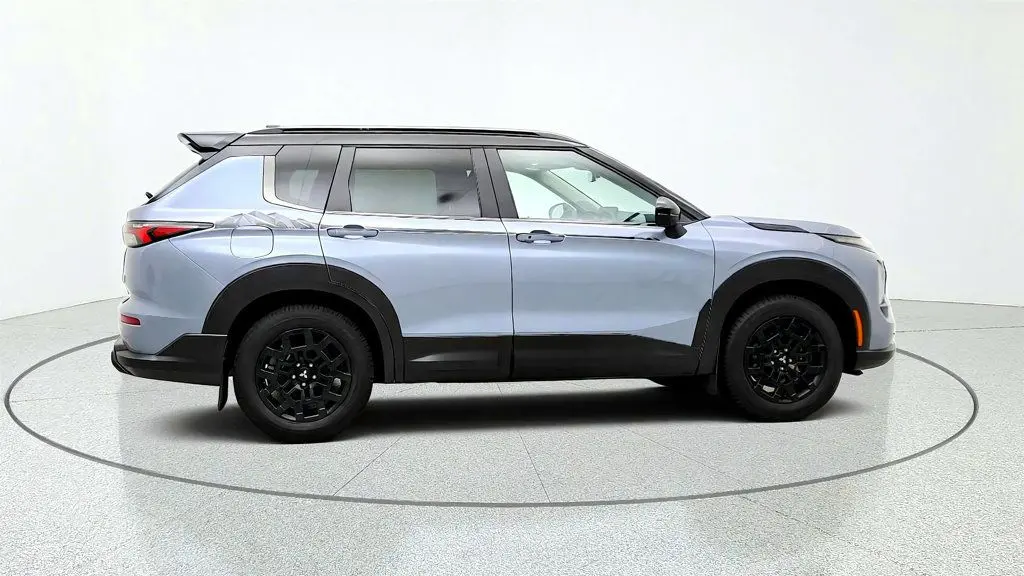 2026 Mitsubishi Outlander - $25,195