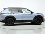 2026 Outlander Thumbnail 4
