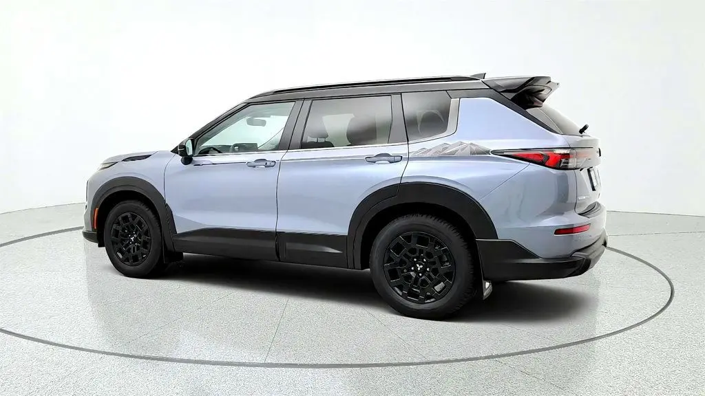 2026 Mitsubishi Outlander - $25,195