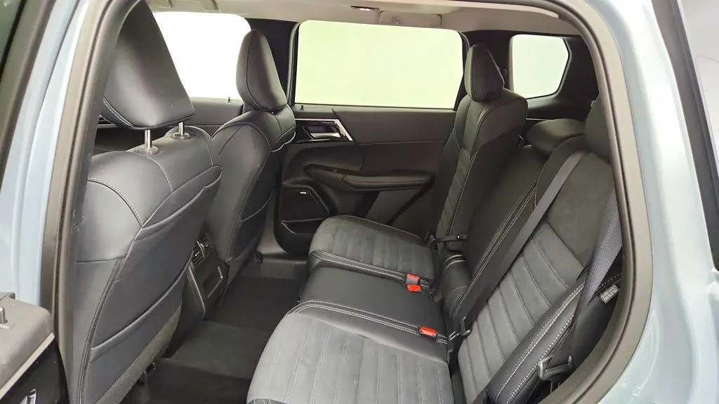 2026 Mitsubishi Outlander - $25,195
