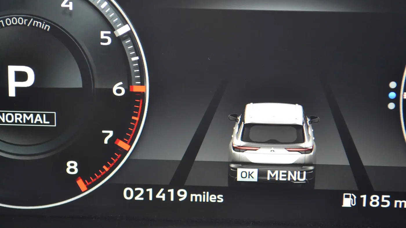2024 Mitsubishi Outlander SEL