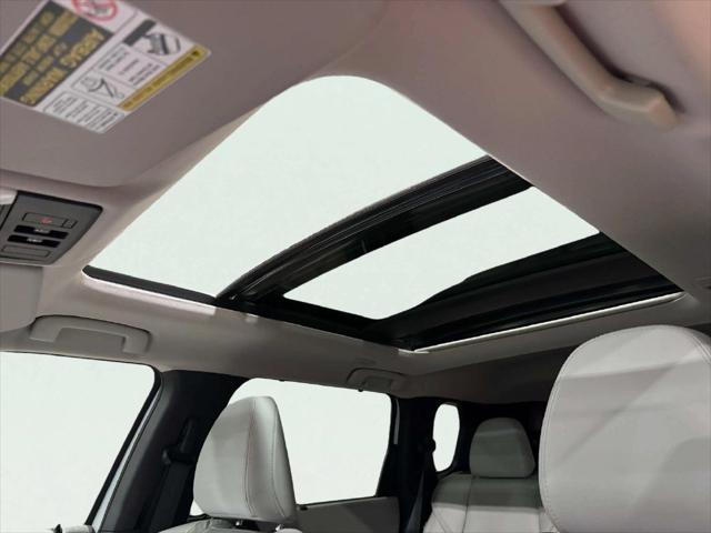 2024 Mitsubishi Outlander - $22,995