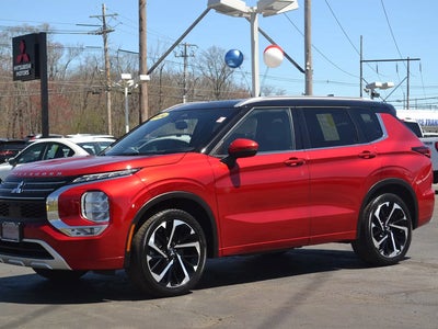 Photo of a 2024 Mitsubishi Outlander AWD SEL 4DR SUV for sale