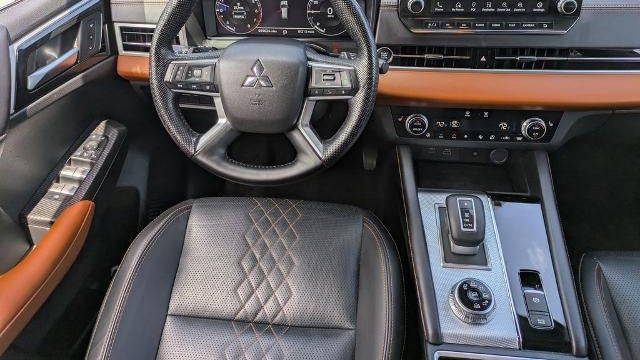2024 Mitsubishi Outlander SEL