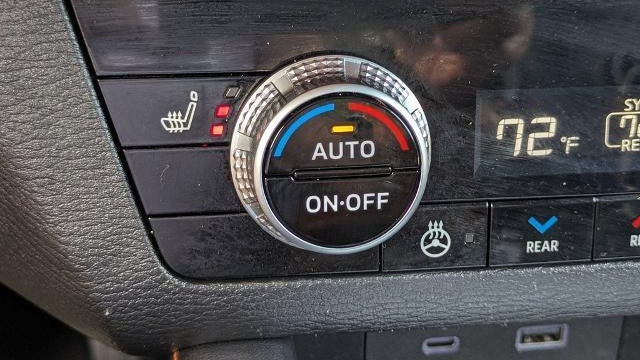 2024 Mitsubishi Outlander SEL