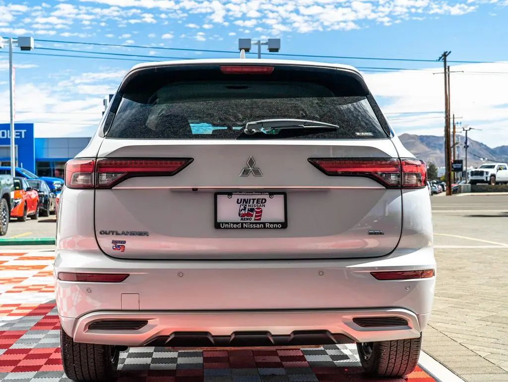 2024 Mitsubishi Outlander - $28,488