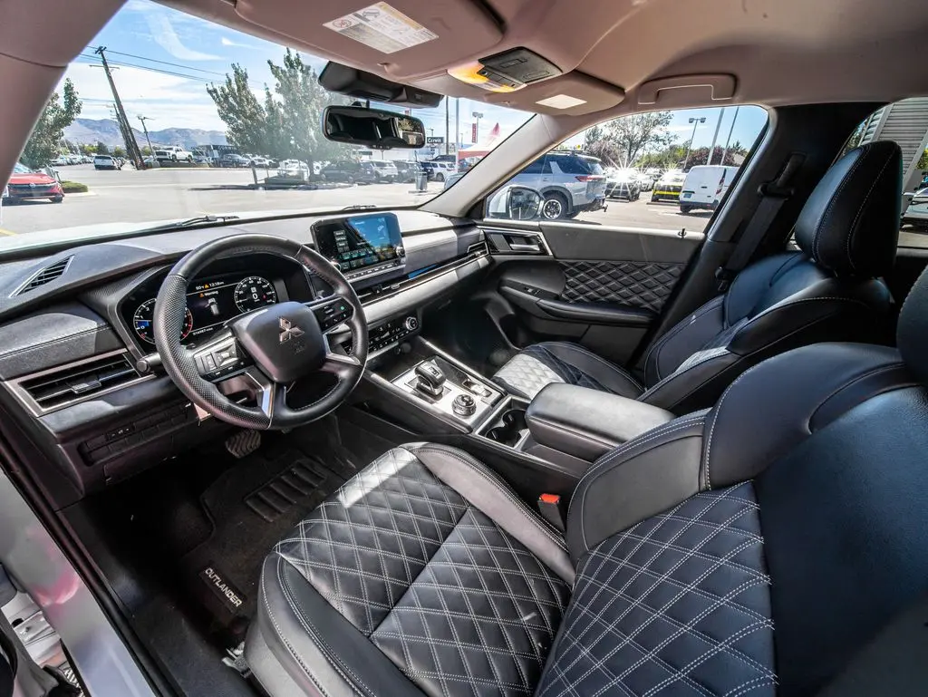 2024 Mitsubishi Outlander - $28,488