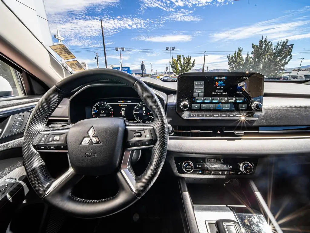 2024 Mitsubishi Outlander - $28,488