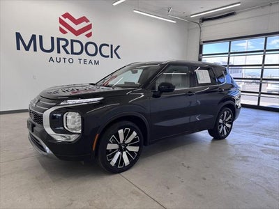Photo of a 2025 Mitsubishi Outlander AWD SEL 4DR SUV for sale
