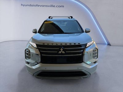 Photo of a 2025 Mitsubishi Outlander AWD SEL 4DR SUV for sale