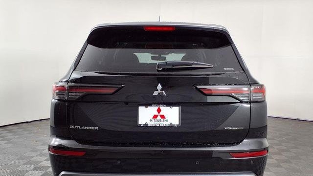 2025 Mitsubishi Outlander SEL Platinum Edition