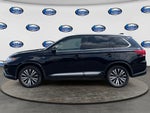 2019 Outlander Thumbnail 1