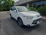 2015 Outlander Thumbnail 1