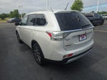 2015 Outlander Thumbnail 3