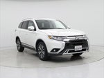 2019 Outlander Thumbnail 1