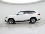 2019 Outlander Thumbnail 3