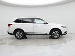 2019 Outlander Thumbnail 7