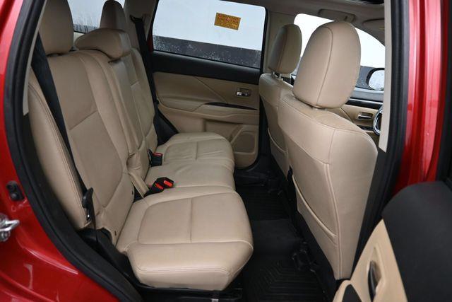 2018 Mitsubishi Outlander - $13,998