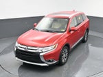 2018 Outlander Thumbnail 23