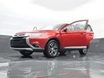 2018 Outlander Thumbnail 35