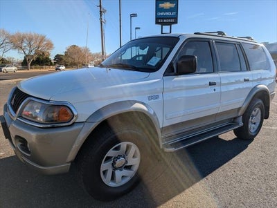 2000 Mitsubishi Montero Sport XLS 4DR SUV
