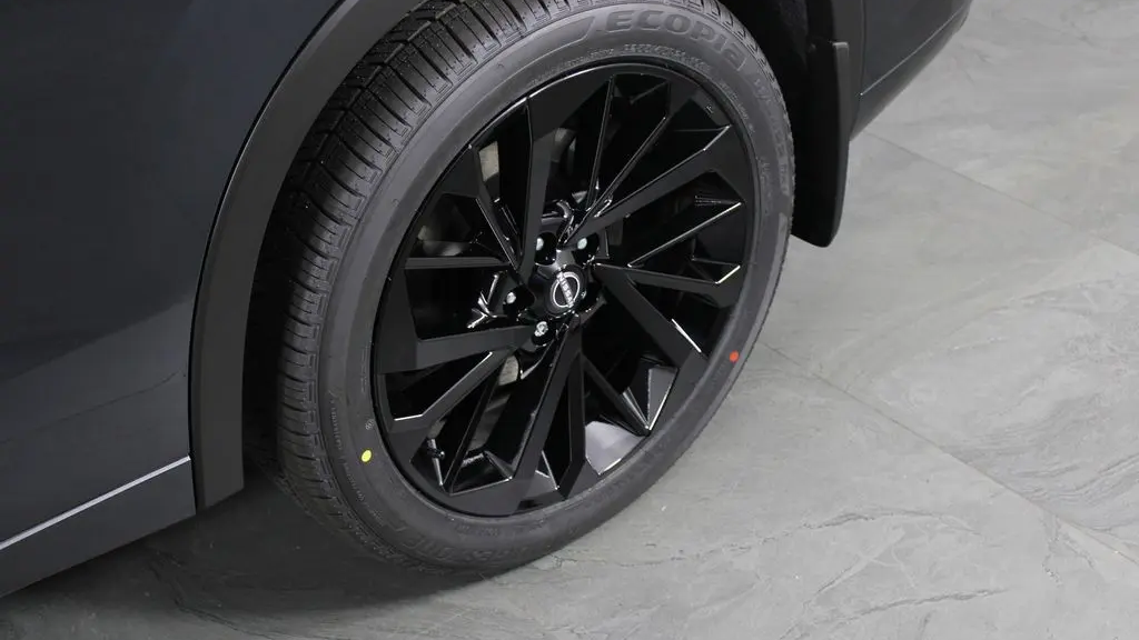 2026 Nissan Rogue Plug-in Hybrid Platinum