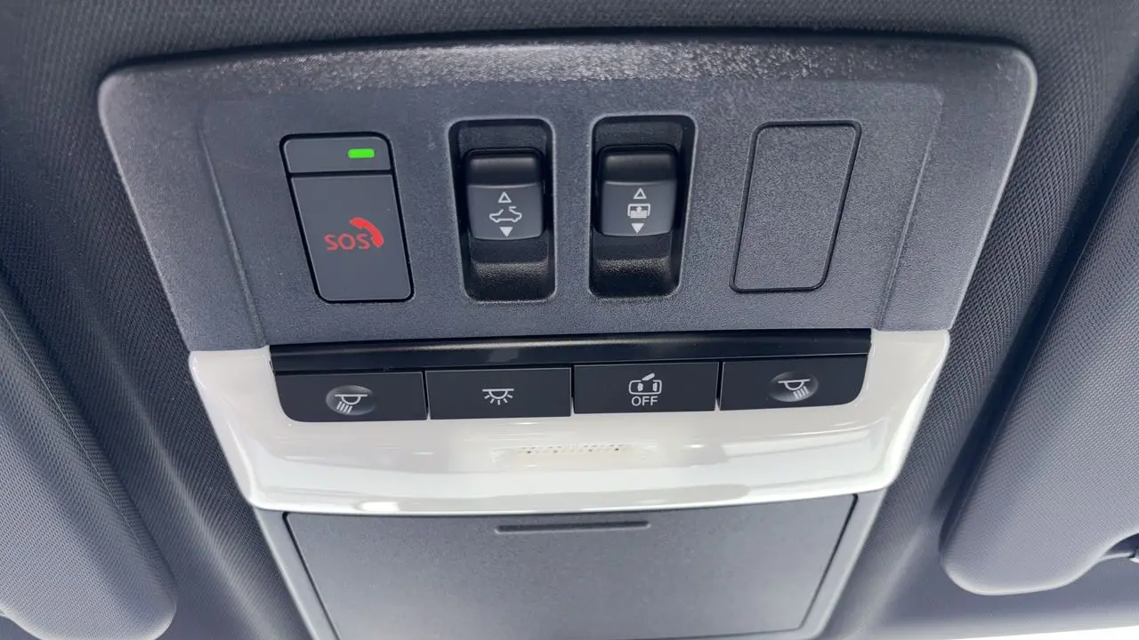 2026 Nissan Rogue Plug-in Hybrid Platinum