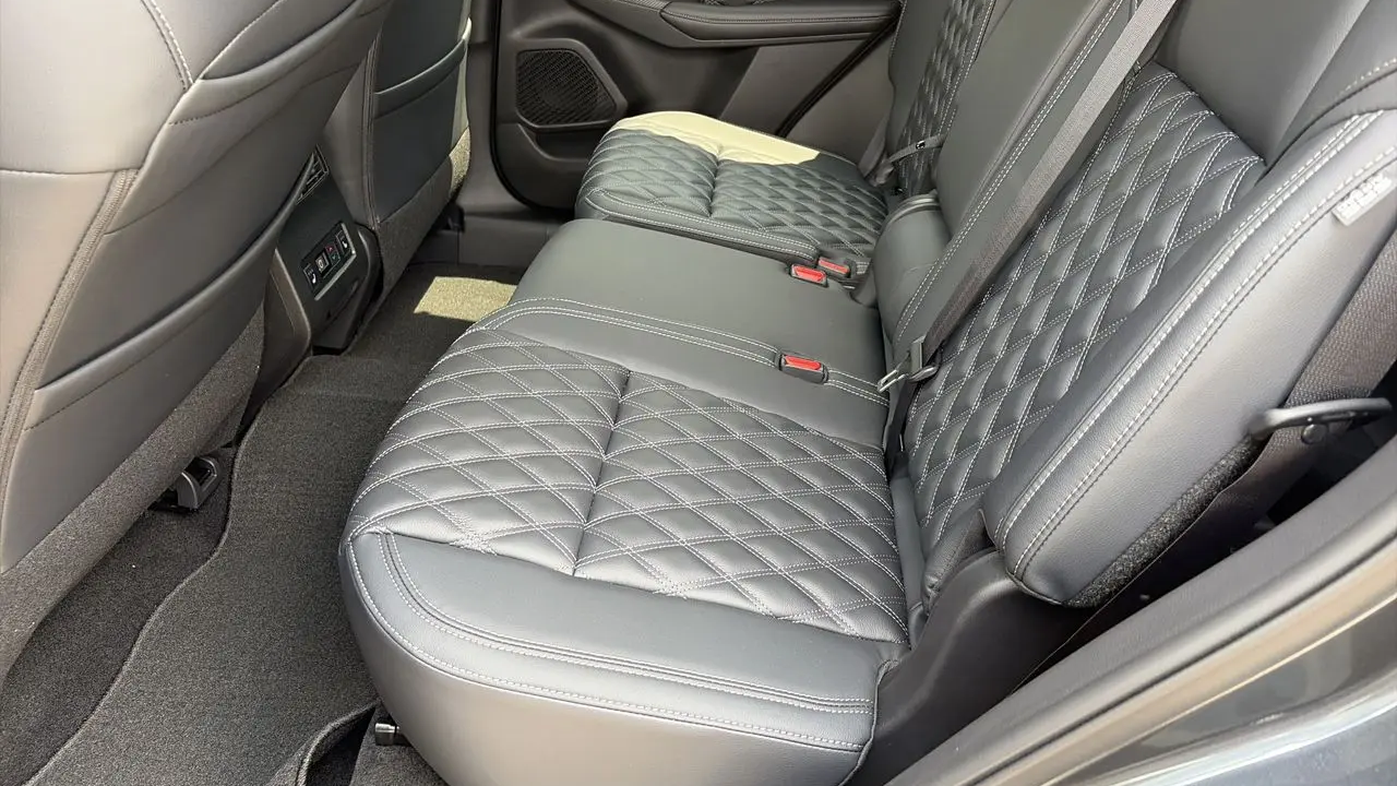 2026 Nissan Rogue Plug-in Hybrid Platinum