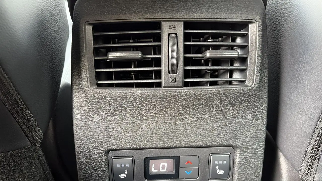 2026 Nissan Rogue Plug-in Hybrid Platinum