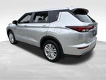 2025 Outlander PHEV Thumbnail 3