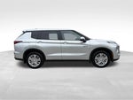 2025 Outlander PHEV Thumbnail 6