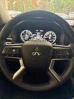 2023 Outlander PHEV Thumbnail 19