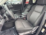 2025 Outlander PHEV Thumbnail 11