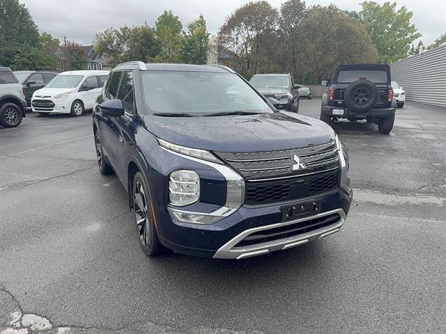 2023 Mitsubishi Outlander - $30,990