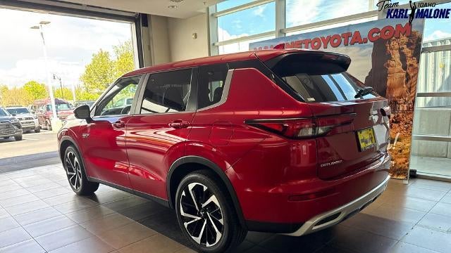 2025 Mitsubishi Outlander PHEV SE