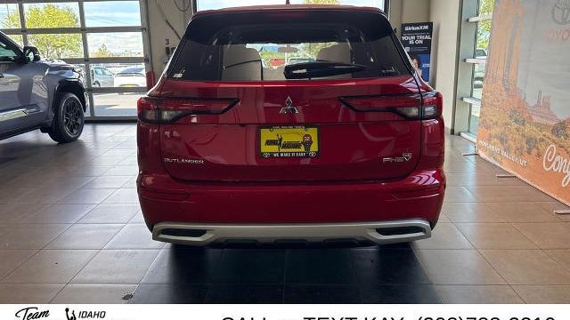 2025 Mitsubishi Outlander PHEV SE