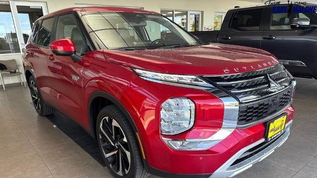 2025 Mitsubishi Outlander PHEV SE