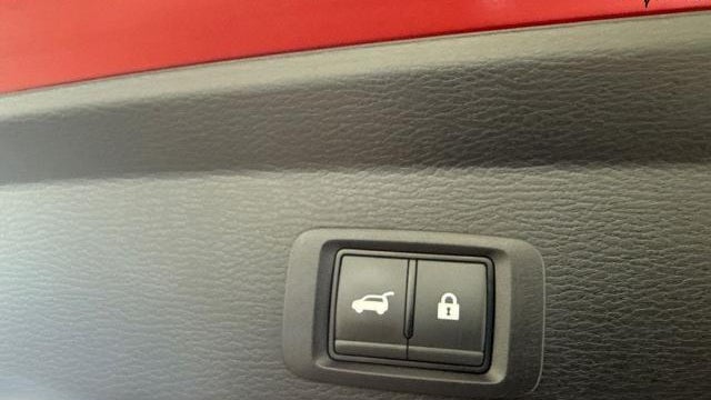 2025 Mitsubishi Outlander PHEV SE
