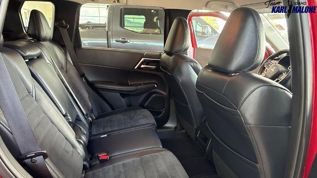 2025 Mitsubishi Outlander PHEV SE