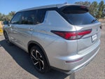 2024 Outlander PHEV Thumbnail 3