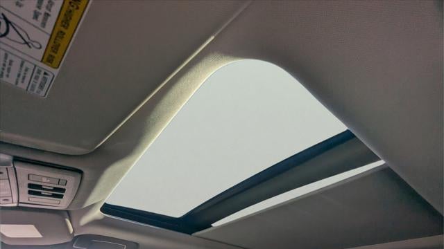 2025 Mitsubishi Outlander PHEV SE