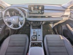 2025 Outlander PHEV Thumbnail 14