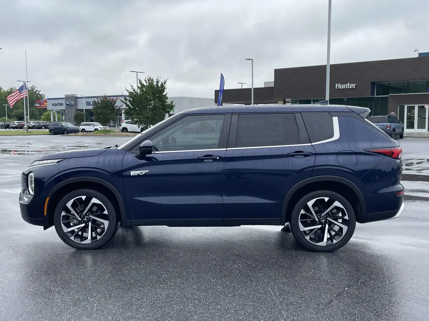 2025 Mitsubishi Outlander - $34,275