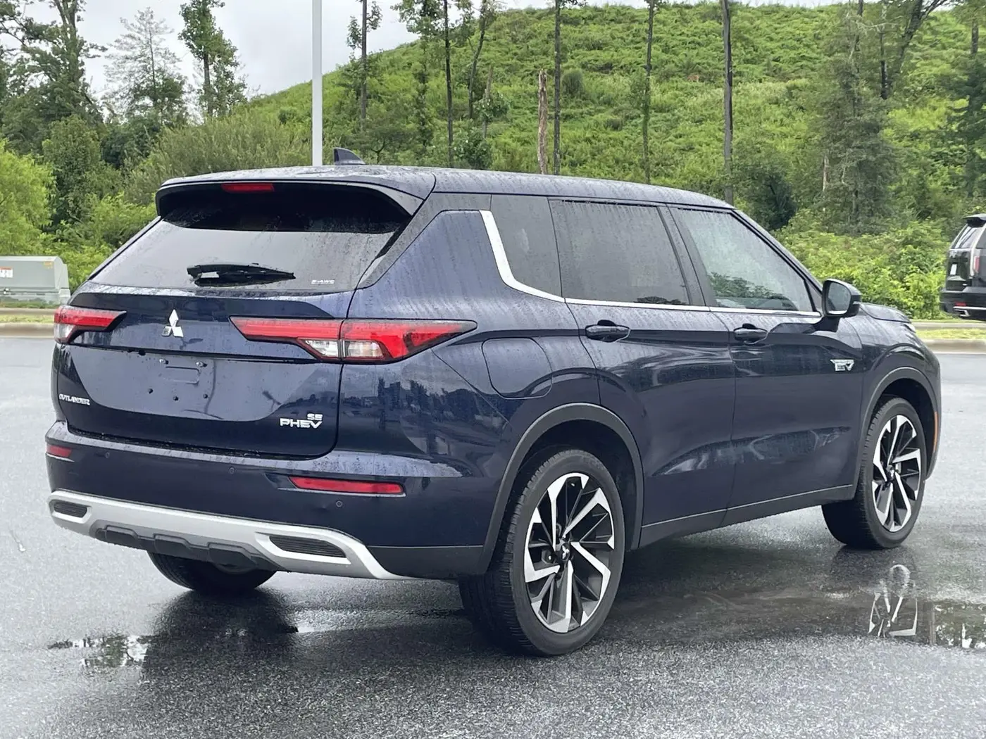 2025 Mitsubishi Outlander - $34,275