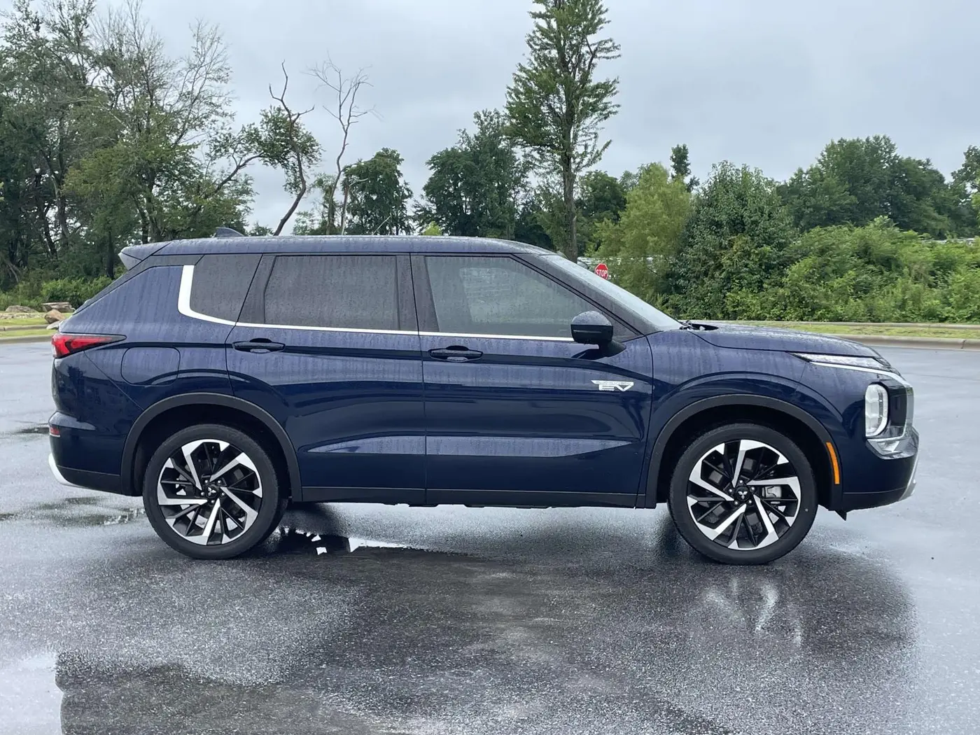 2025 Mitsubishi Outlander - $34,275