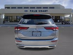 2023 Outlander PHEV Thumbnail 4