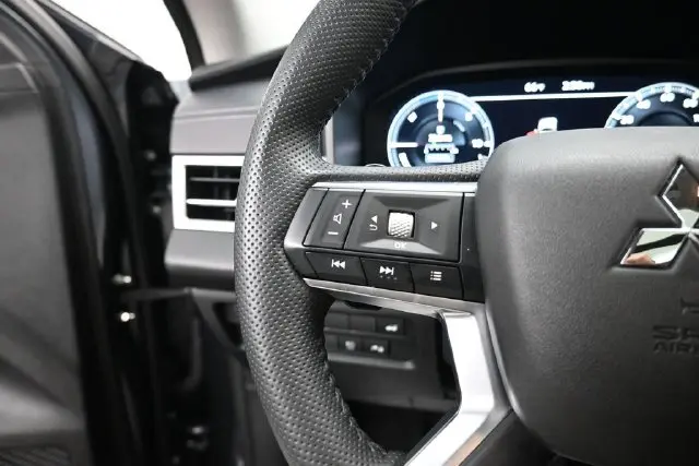 2025 Mitsubishi Outlander - $31,125
